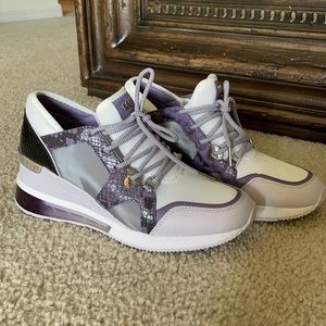 Michael Kors Women’s Wedge Sneakers 7.5 Purple Lavender Silver Shoes
